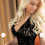 Alanya Escort Erkeğine Yakın Duran Bayan Duru - Image 1